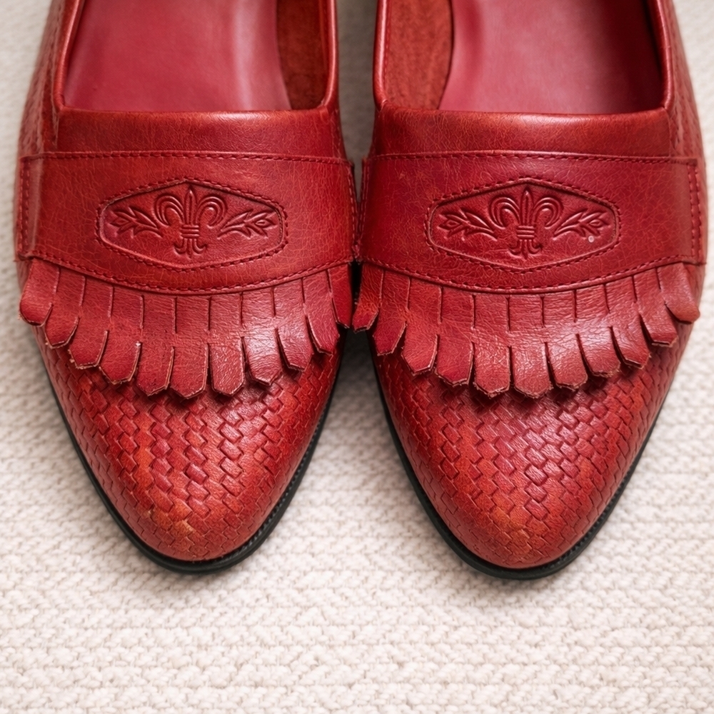 Vintage NICOLE BABS Red Woven Leather Fringe Loafers 8.5 M Fleur de Lis Heritage - Picture 6 of 10
